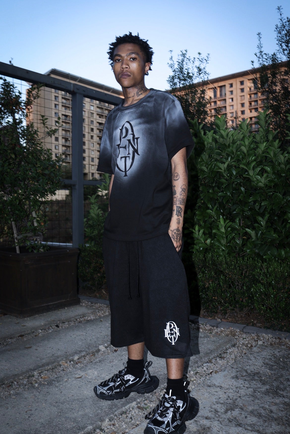 OPULENTO T-SHIRT