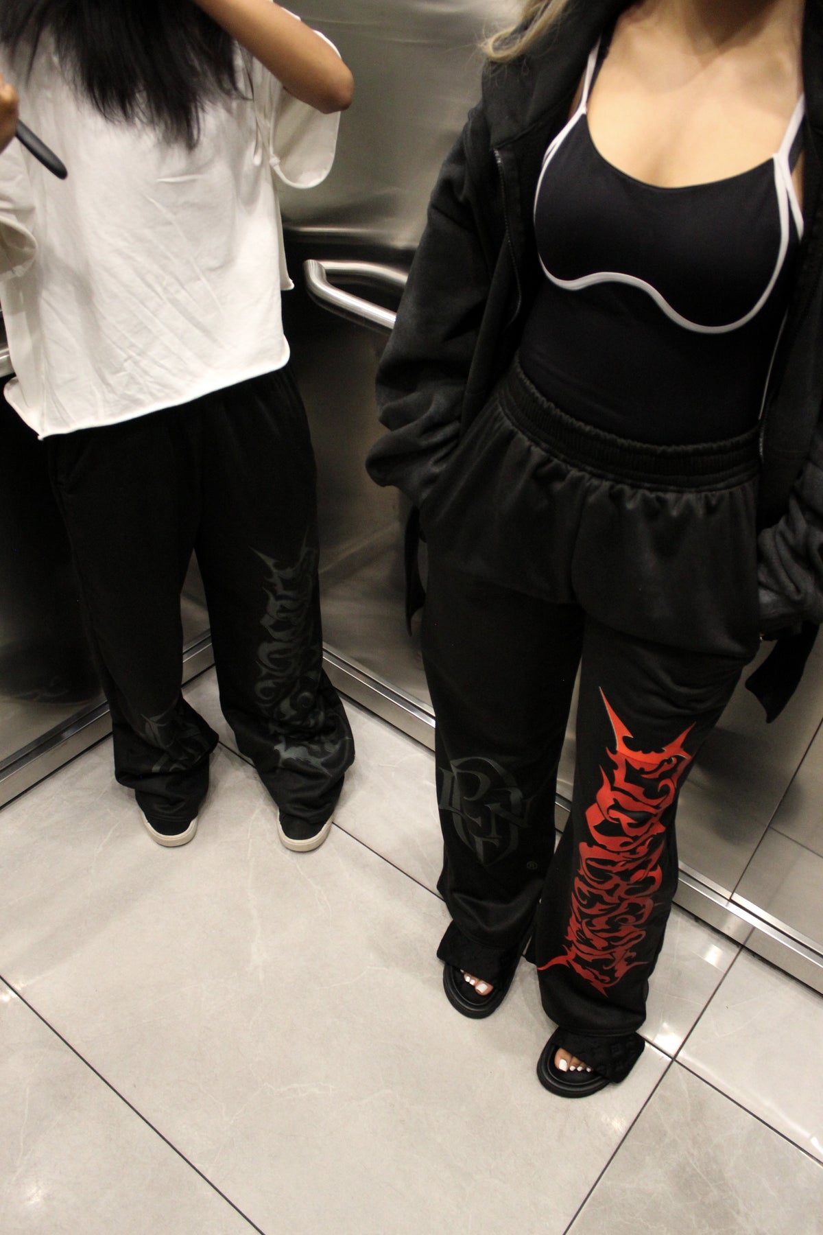 ‘BLACK BADGE’ TRACKPANTS